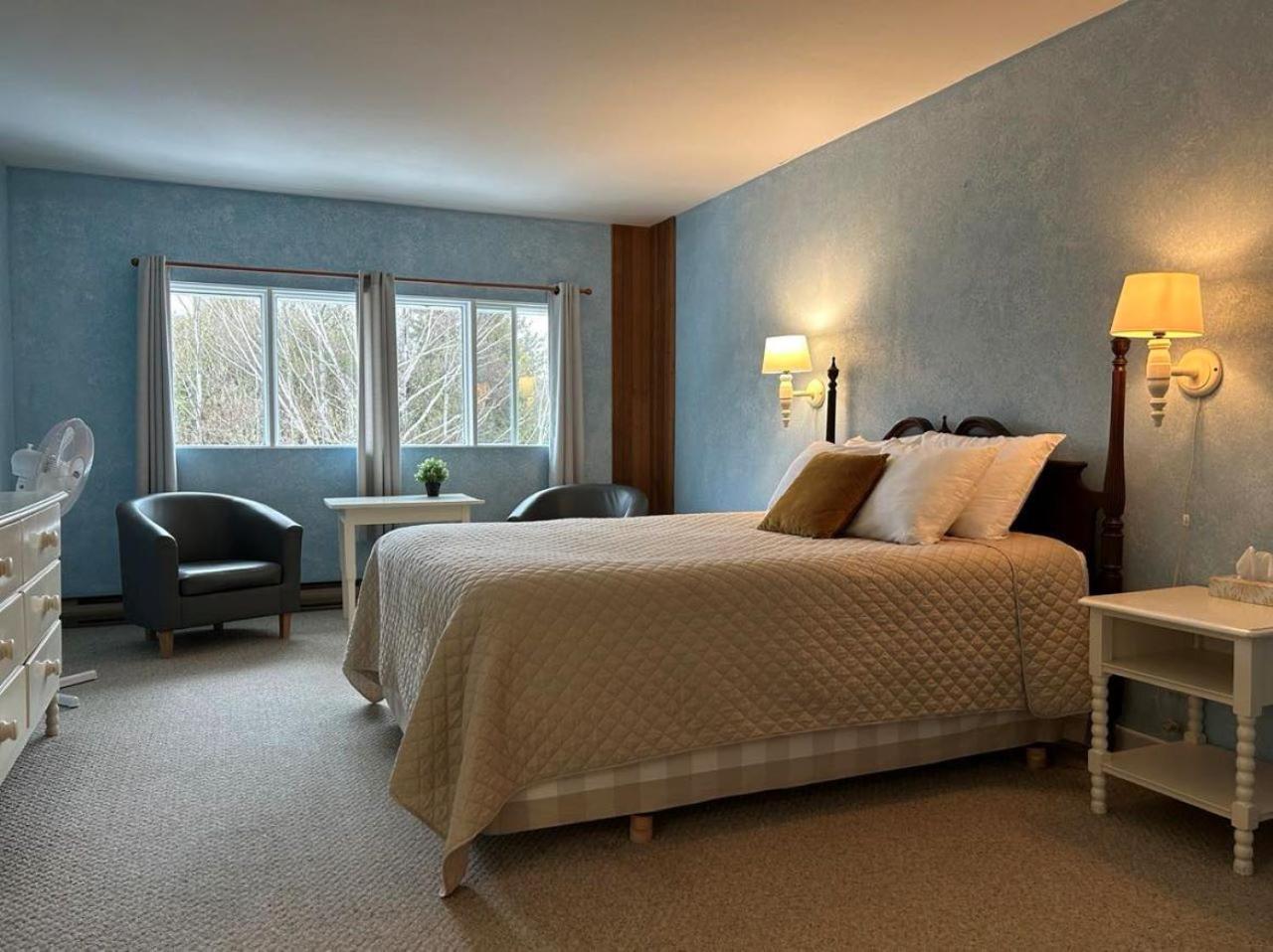 Auberge Les Sources Ла-Мальбе Экстерьер фото